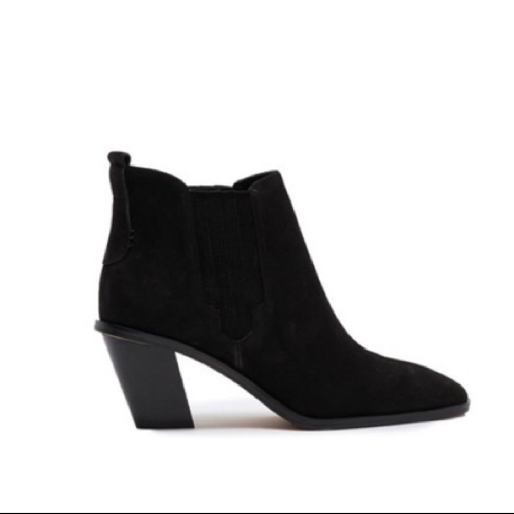 Vince Camuto Halissa Suede Bootie